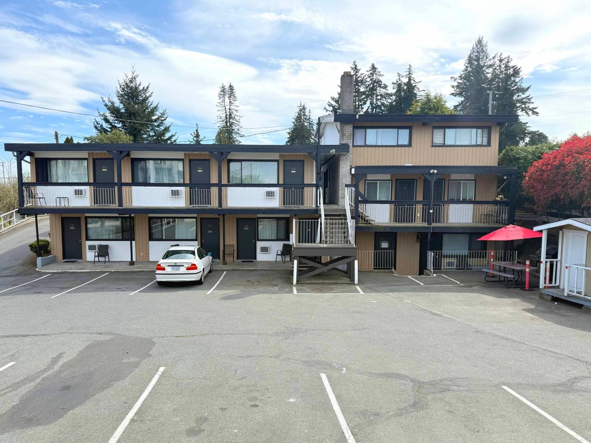 Departure Bay Motel Нанеймо Екстериор снимка
