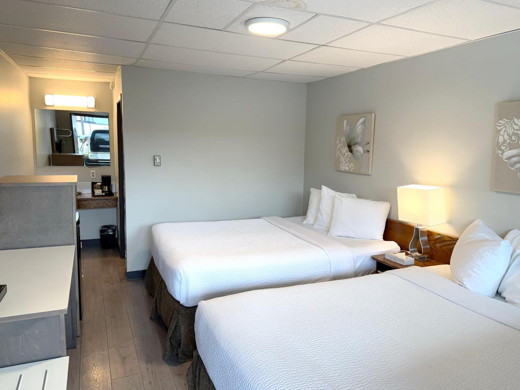 Departure Bay Motel Нанеймо Екстериор снимка