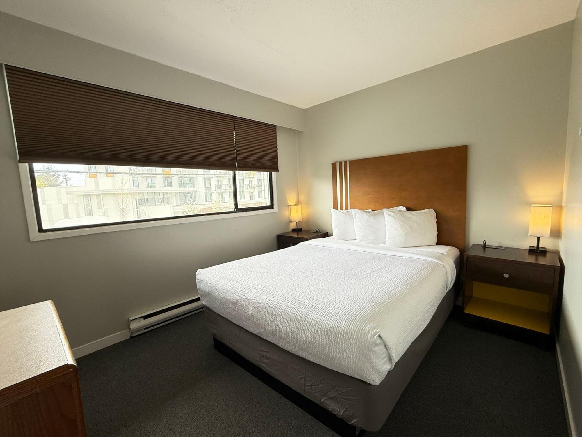 Departure Bay Motel Нанеймо Екстериор снимка