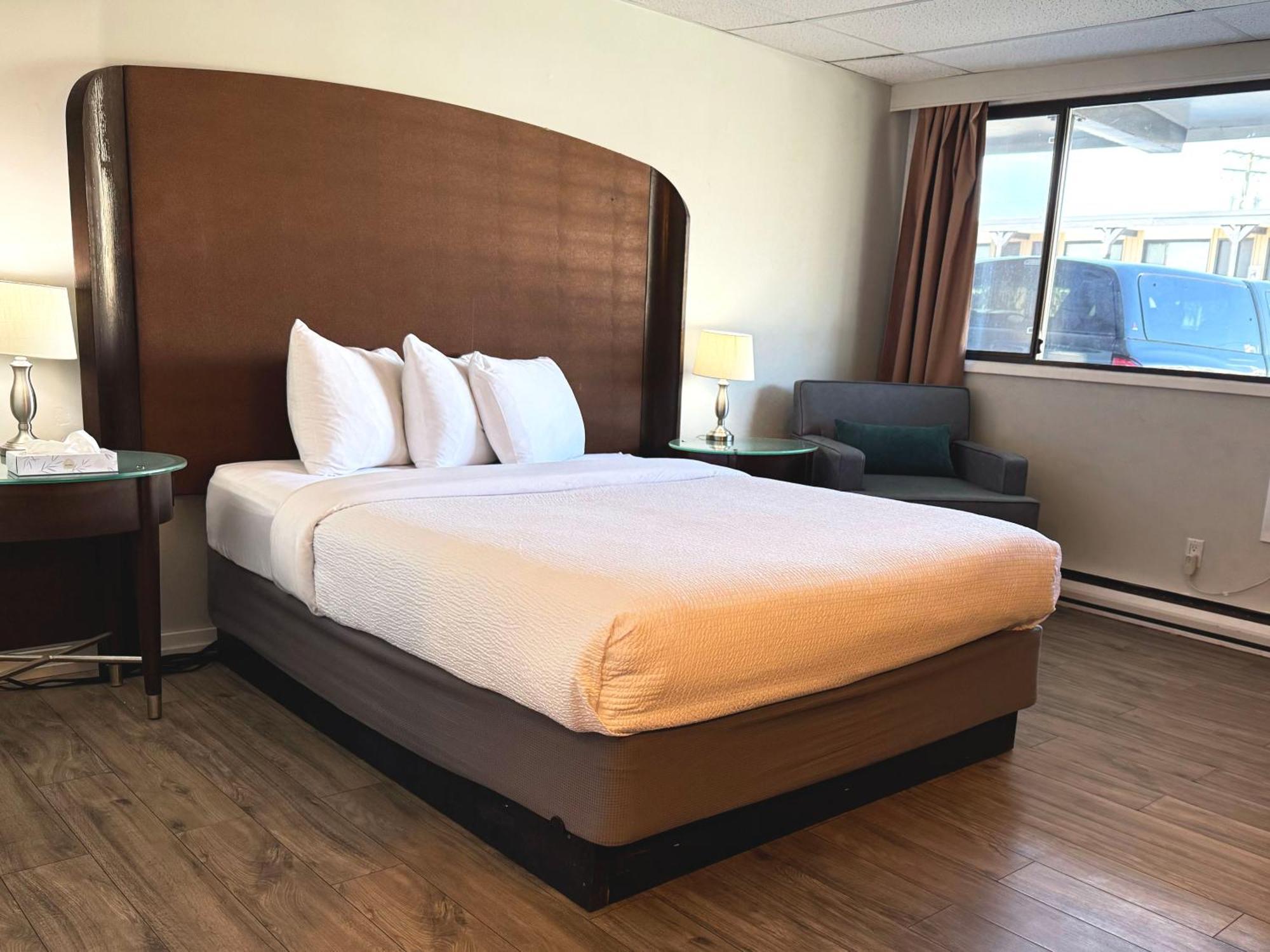 Departure Bay Motel Нанеймо Екстериор снимка